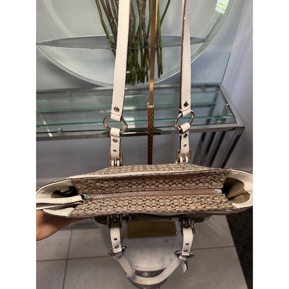 Coach Signature Buckle Brown and White Tote - Picture 6 of 8